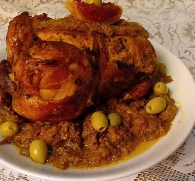 أسفار دجاج مشوية مع الأرز والخضار