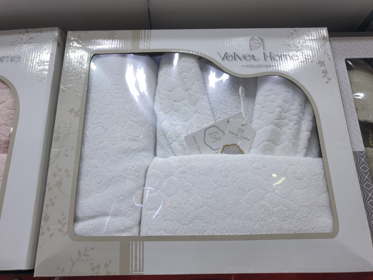 Ensemble peignoir et serviettes blanc Velvet Home